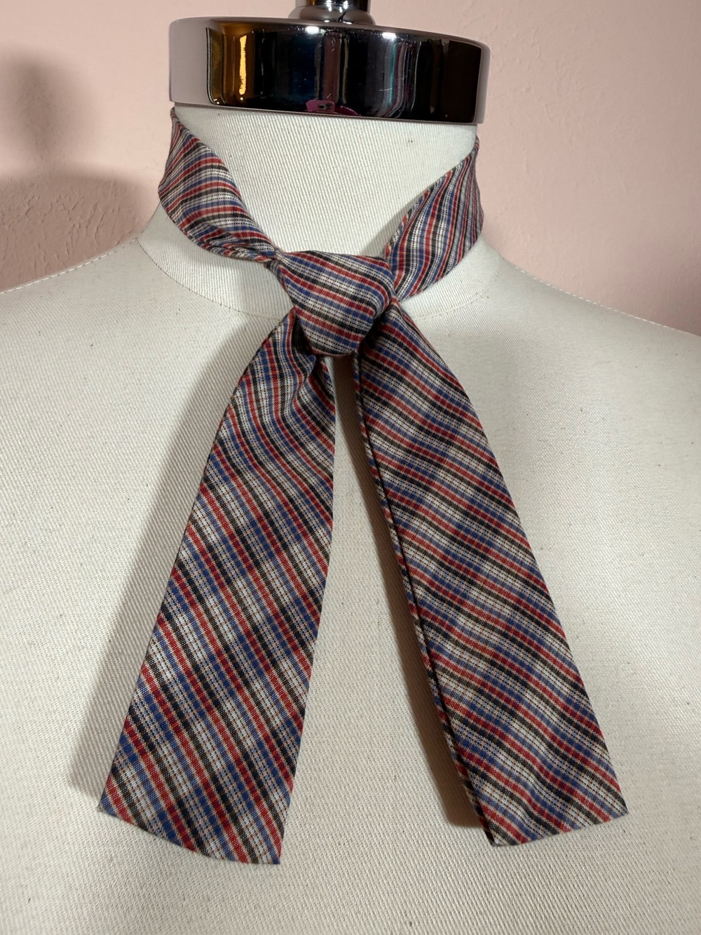 Vintage plaid navy red camel academia skinny Twilly neck scarf